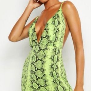Boohoo Neon Snake Bodycon Dress, SZ 10, NWT
